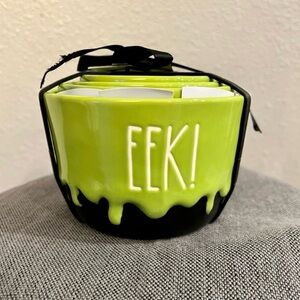 Rae Dunn Halloween Green-Like Slime EEK Measuring Cups